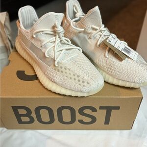 YEEZY Boost 350 V2 Men’s size 12 1/2
